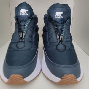 New Sorel Out and about puffy quilted easy zip on Blue Winter hiking waterproof